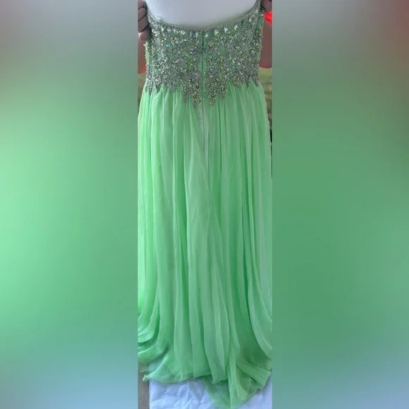 Sherri Hill Formal Prom Dress Sequin Beaded Chiffon Green Strapless Size 14 - Picture 2 of 10